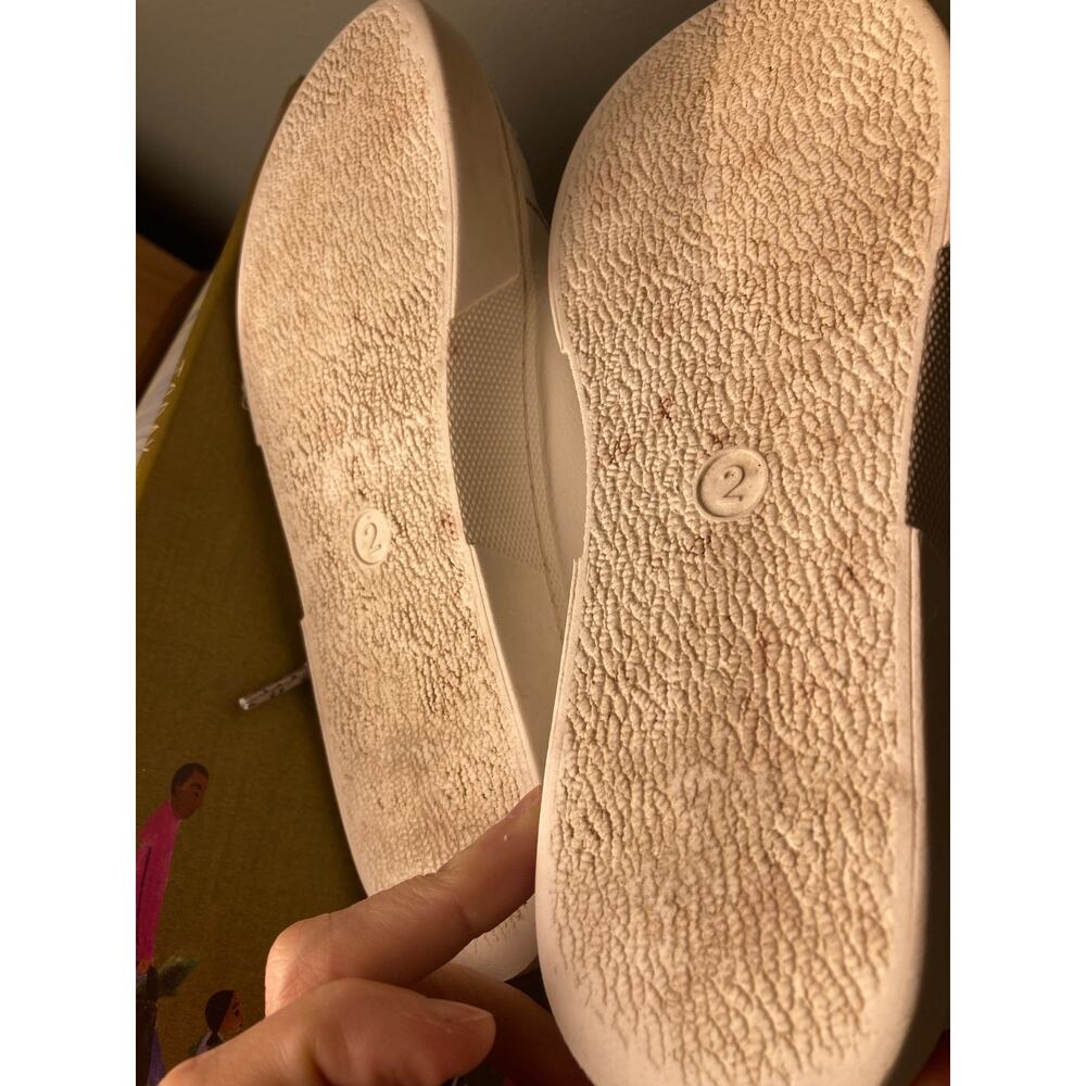 Art Class Cute Sneakers ~ Golden Goose Like ~ White Gold & Animal Print ~ Sz 2 - Picture 7 of 7